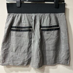 Steve Madden Mini Skirt Size M  color black/gray